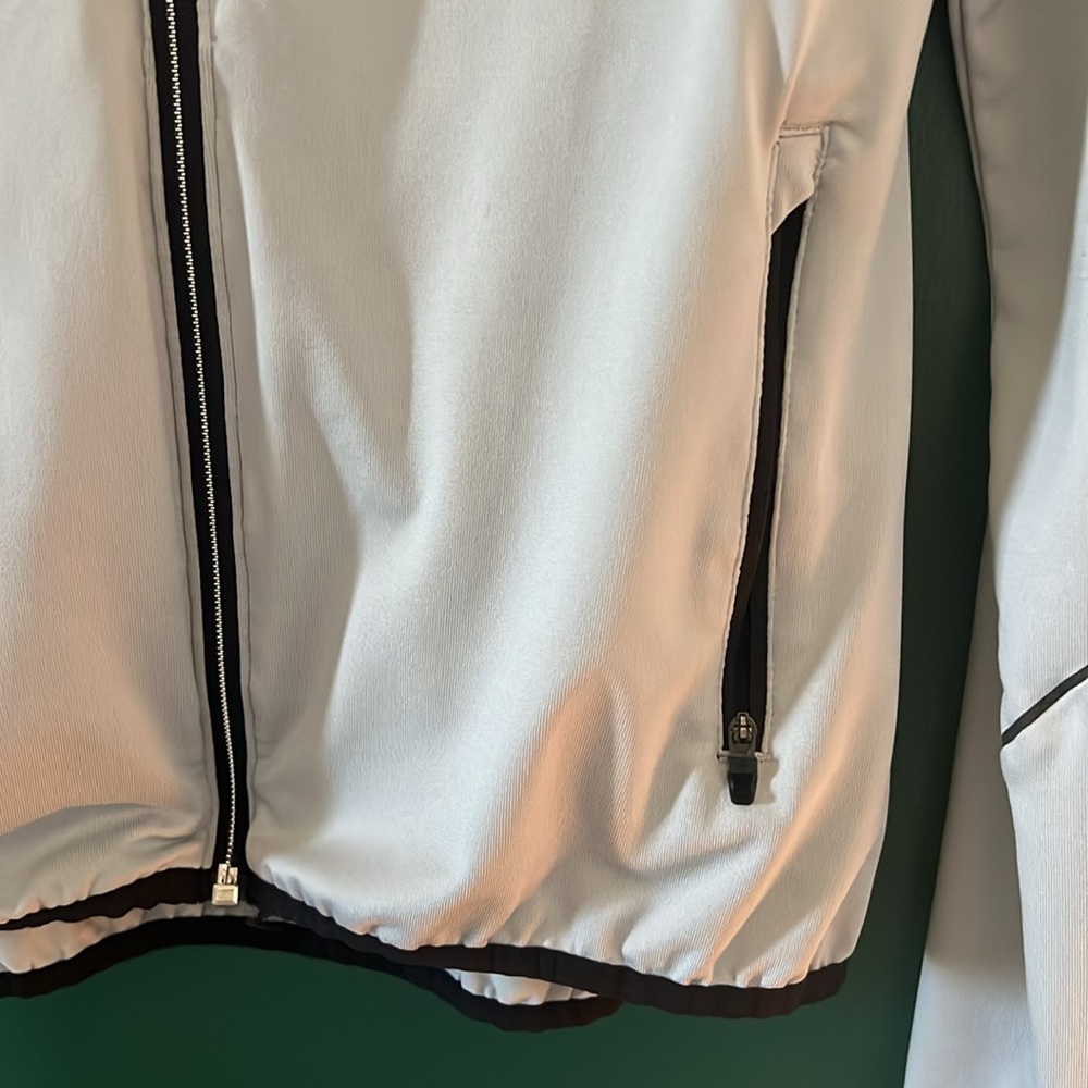ASICS Motion Dry Jacket - Picture 5 of 5